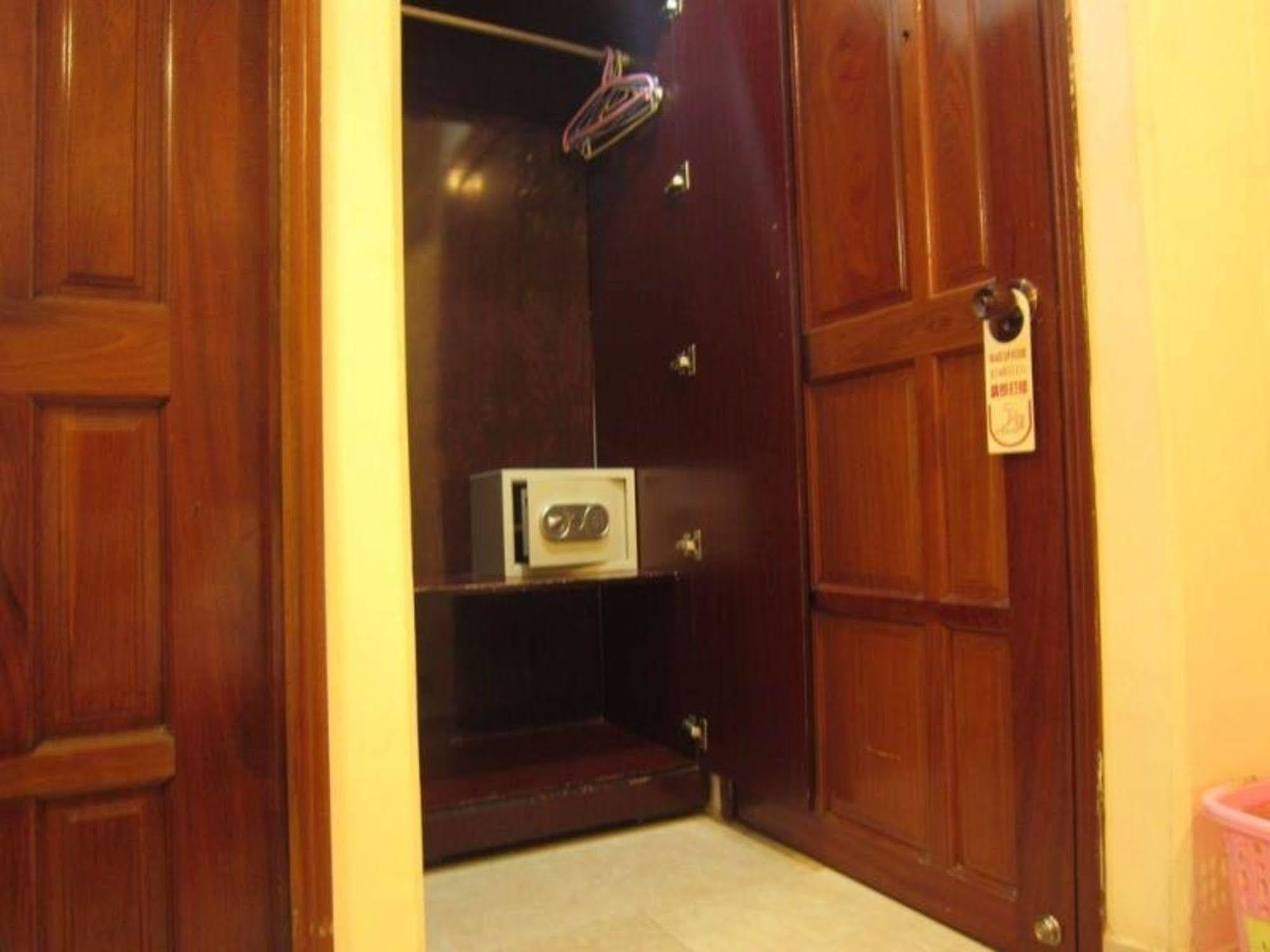 Ava Saigon 2 Hotel Ho Chi Minh City Bagian luar foto