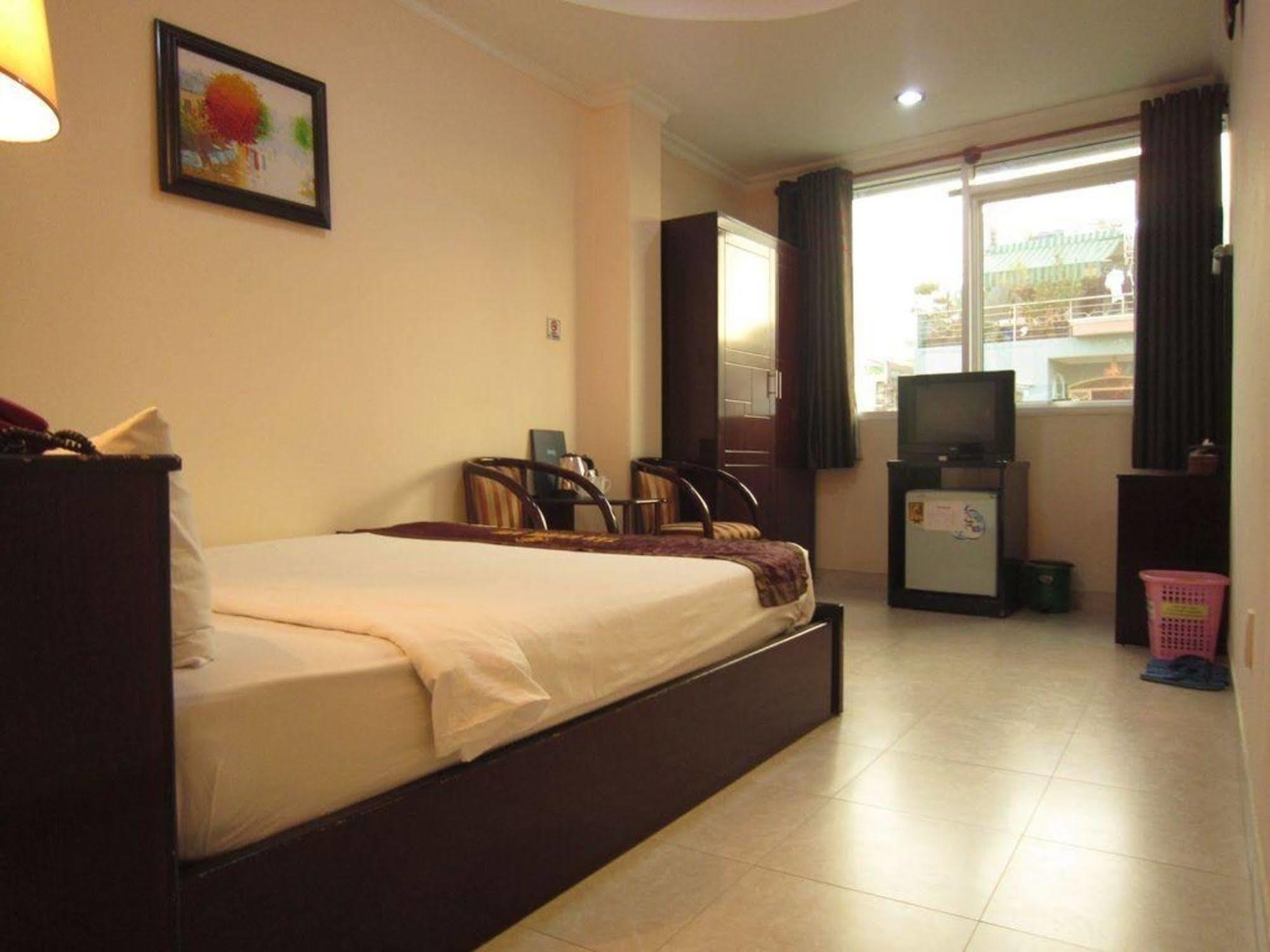Ava Saigon 2 Hotel Ho Chi Minh City Bagian luar foto